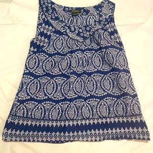 Eddie Bauer sleeveless woman blouse, navy & white